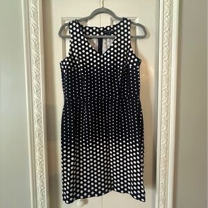 Tommy Hilfiger, Size 6, Fitted, Polka Dot